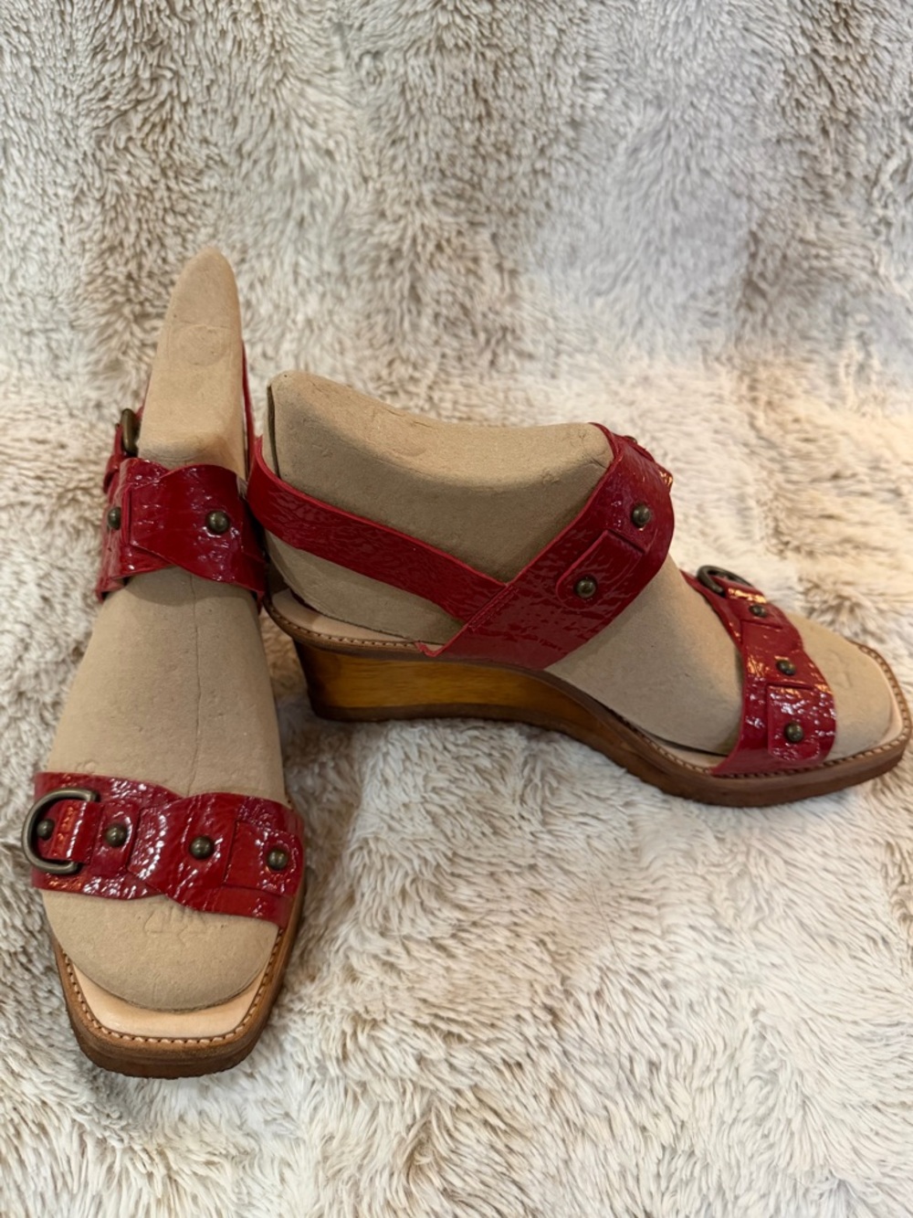 Frye 78216 Patent Red Leather Studded Wedge Sandals - Women